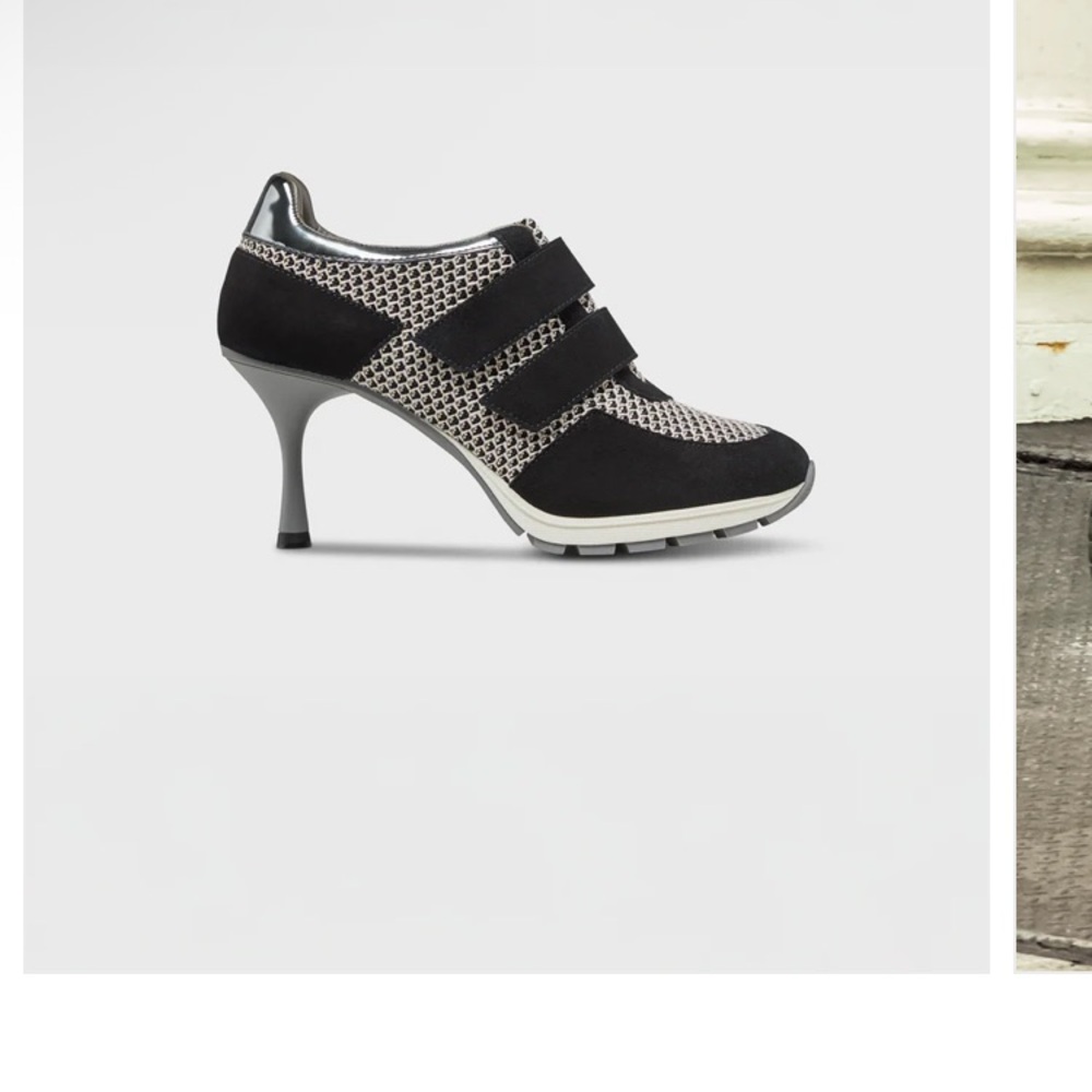 Chic Black and White Women's Sneex The Blake Brand New Currently $545